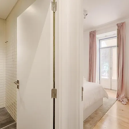 Romantic Gem In Alfama Apartman *